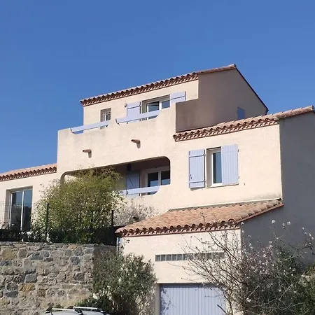 Grande Maison Familiale Vue Et Village *